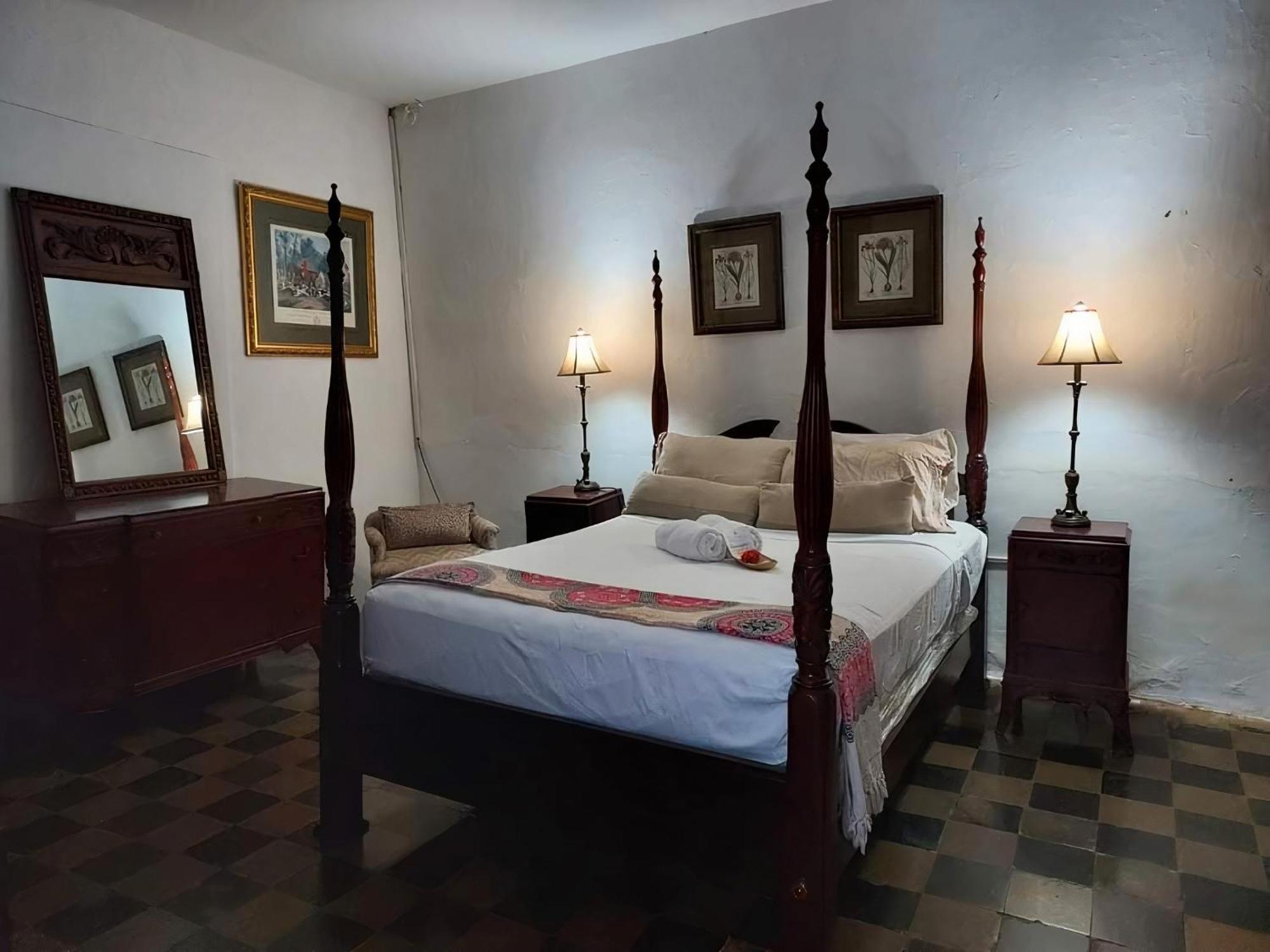 Casa Yoly Hostel Гранада Экстерьер фото
