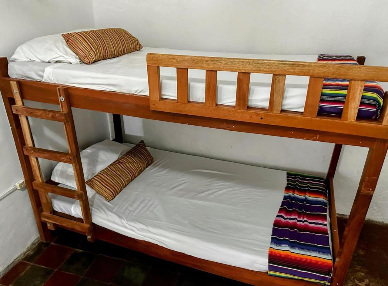 Casa Yoly Hostel Гранада Номер фото